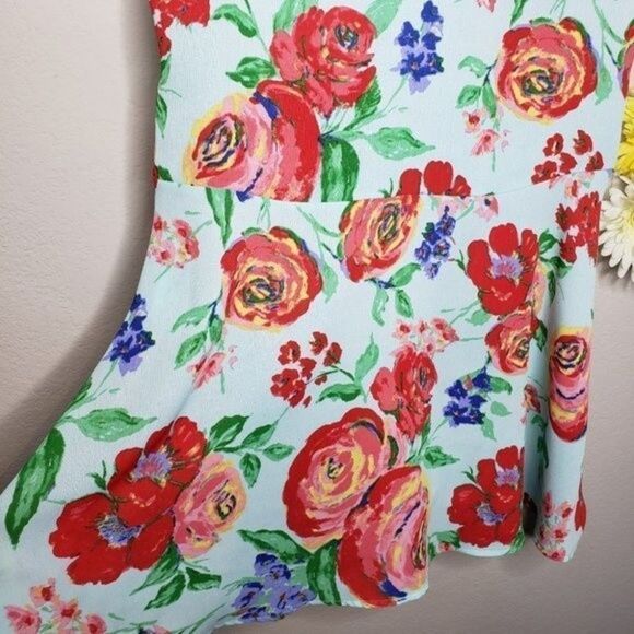 Everly sleeveless floral dress size Small - Picture 6 of 11